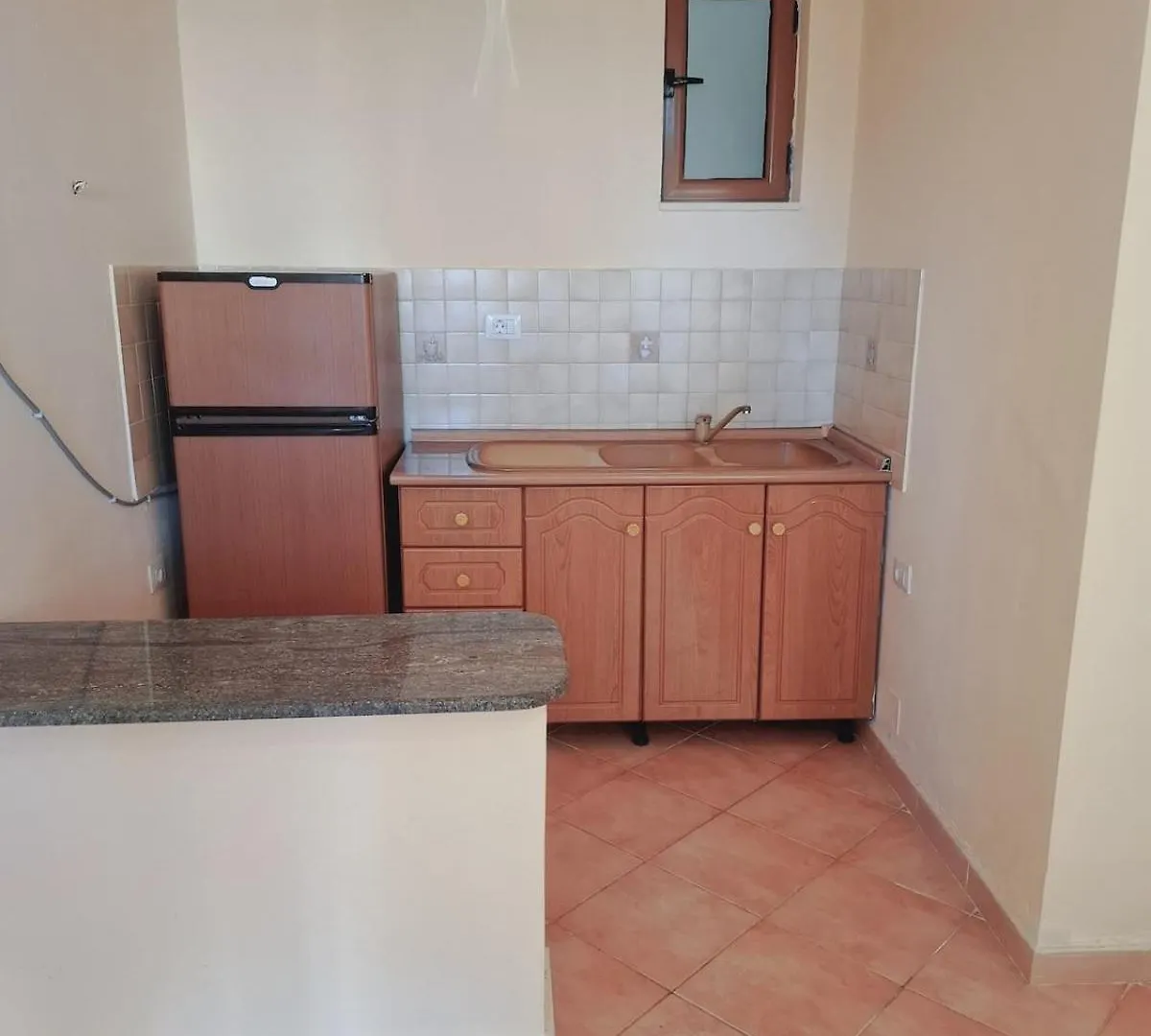 Hera Room Himare